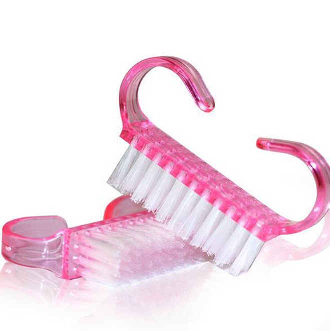 Nail brush with open handle Pink